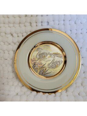 Art of Chokin 24k gold gild edge decorative plate Two Swans On Water flowers 4"